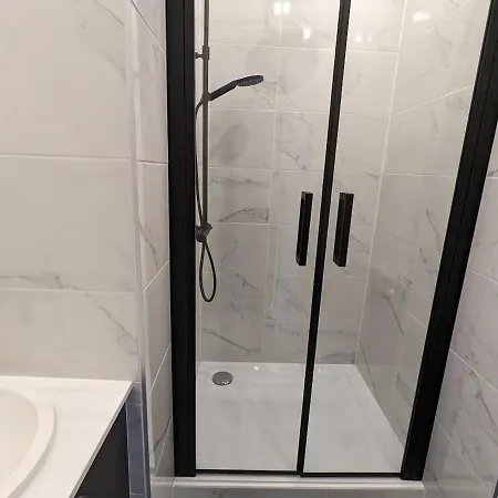 Guestroom Epinal, 1 Piece, 2 Personnes - Fr-1-589-473 Épinal